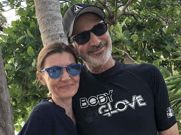 Dean Tomasello and his Roatan friends.